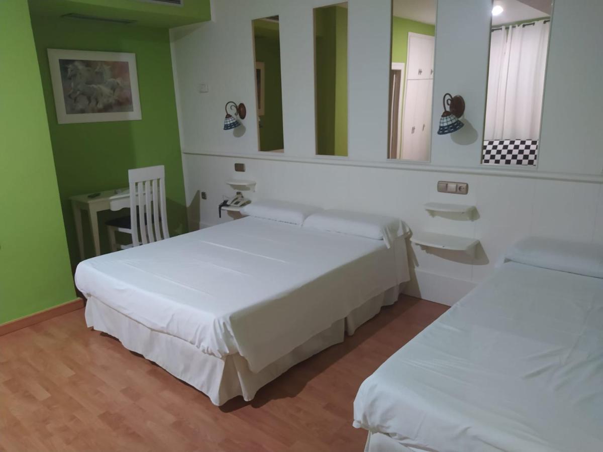 Hotel Aro'S 카사스 이바녜스 외부 사진
