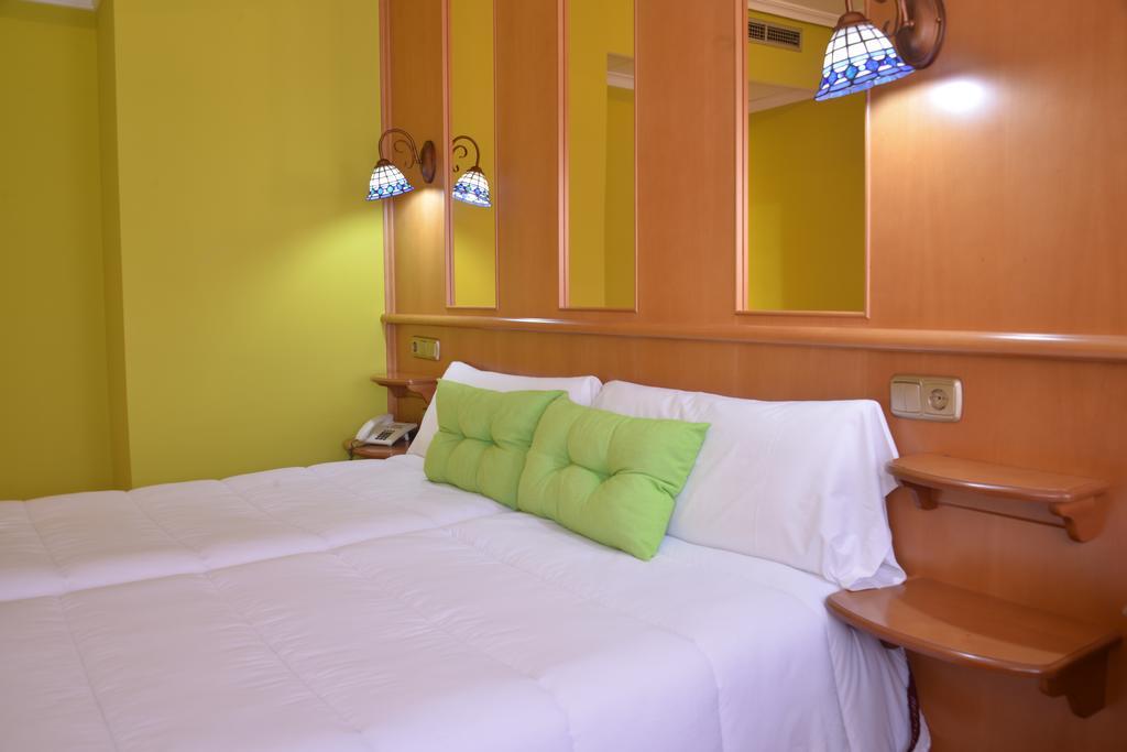 Hotel Aro'S 카사스 이바녜스 외부 사진